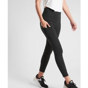 Athleta Black Trekkie Hybrid Crop Tights size 12